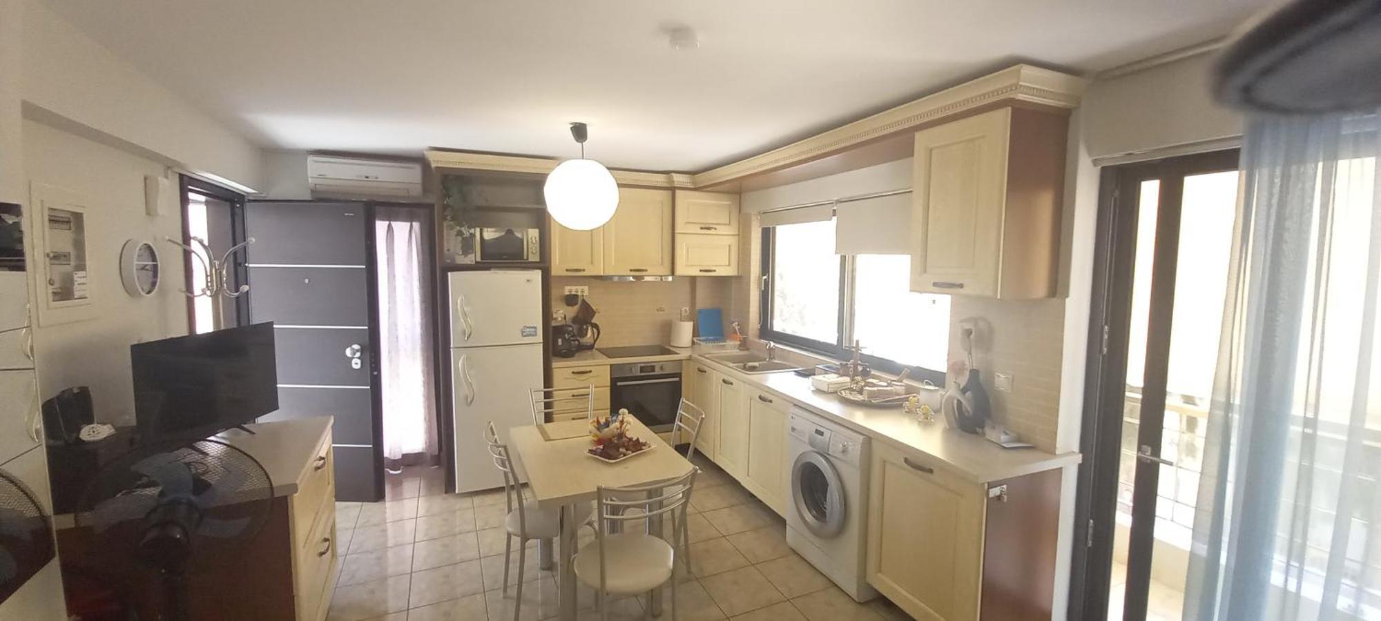 Lavrio Center - Thanasis' Studio Экстерьер фото